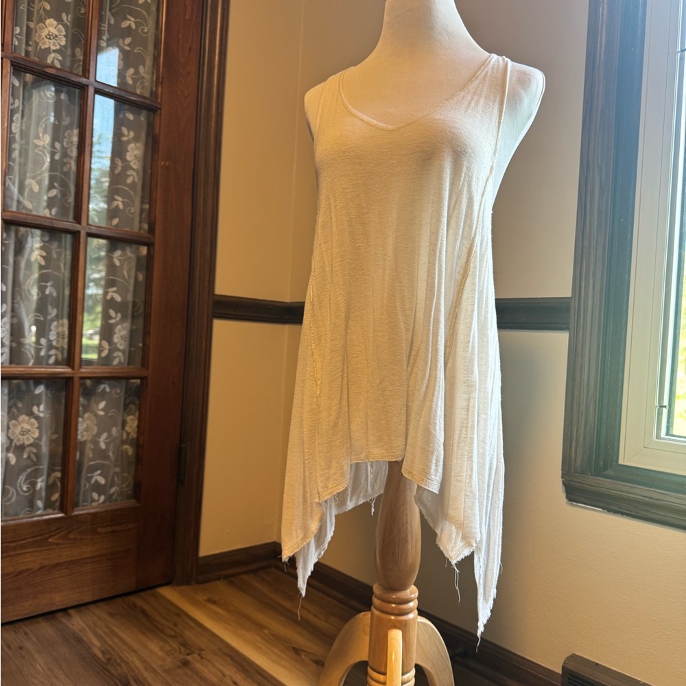 Ecote Cream Asymmetrical Tunic Top
